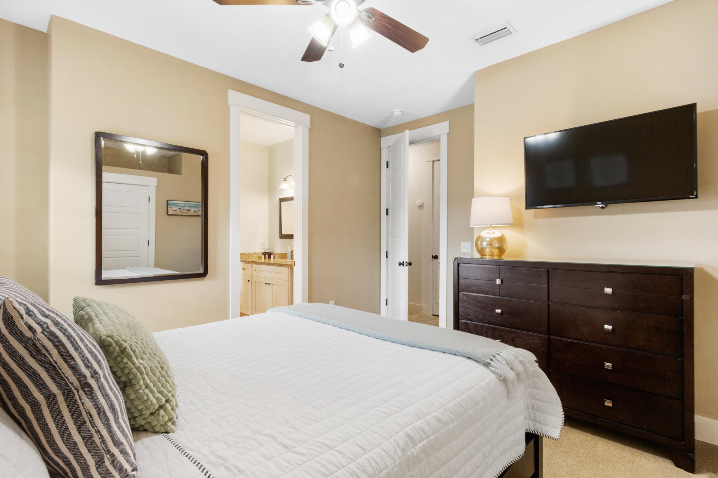GULF VISTA - Residential
