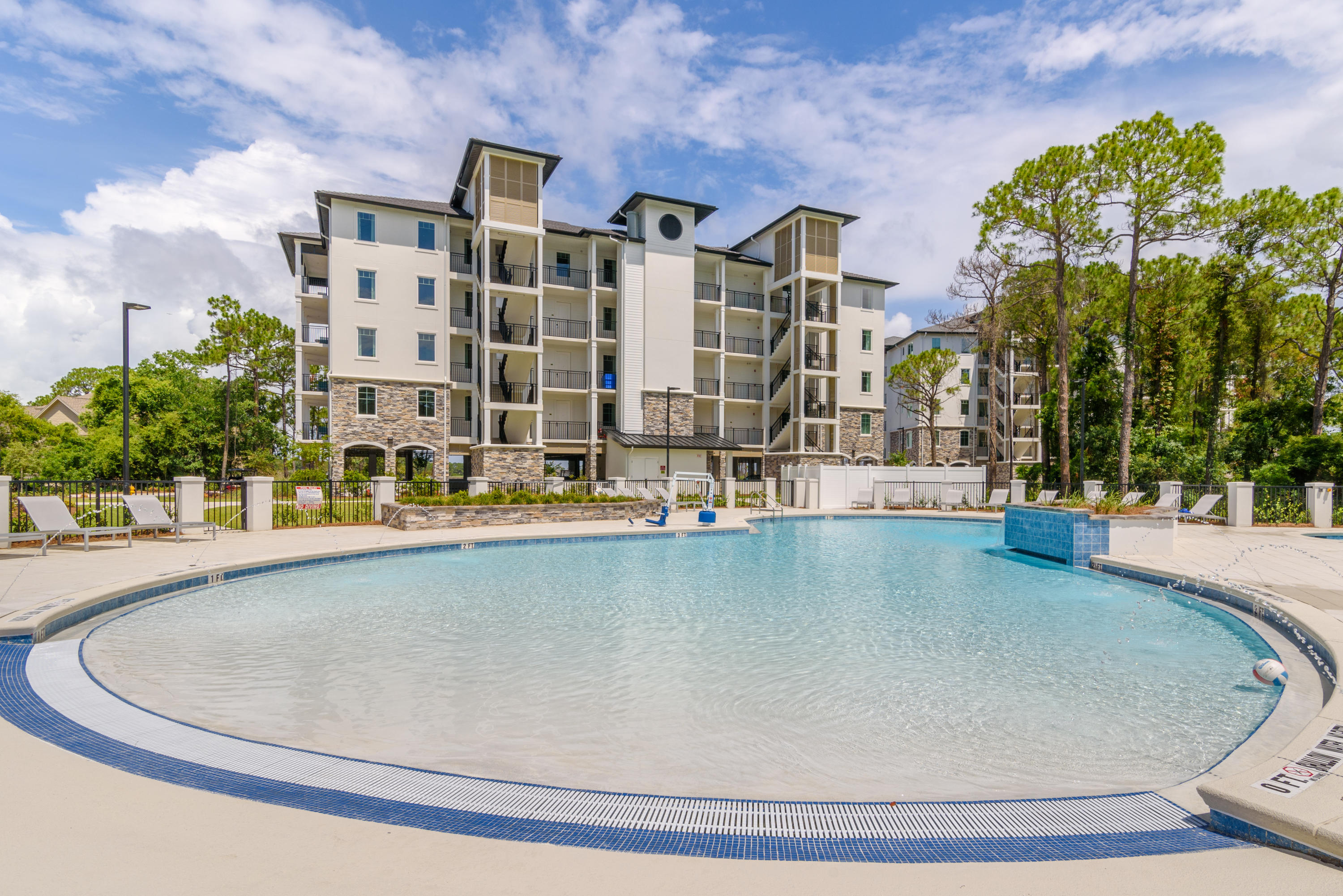 FULLY FURNISHED WITH ALL UTILITIES INCLUDED! Photos do not depict the actual unit but are the same furnishes. 
Available for a 6 month lease. Come see what all a Resort Community has to offer. Amenities available with the lease of this home (for a one-time, $150 administrative fee per lease term) are daily kayak, bike and boogie board rentals, daily tennis court time, fitness club access (with spa and steam rooms), access to the resorts four pools, and discounts on golf and beach set-ups. This is in addition to any amenities specific to this property's neighborhood and is an exclusive offering with this listing.