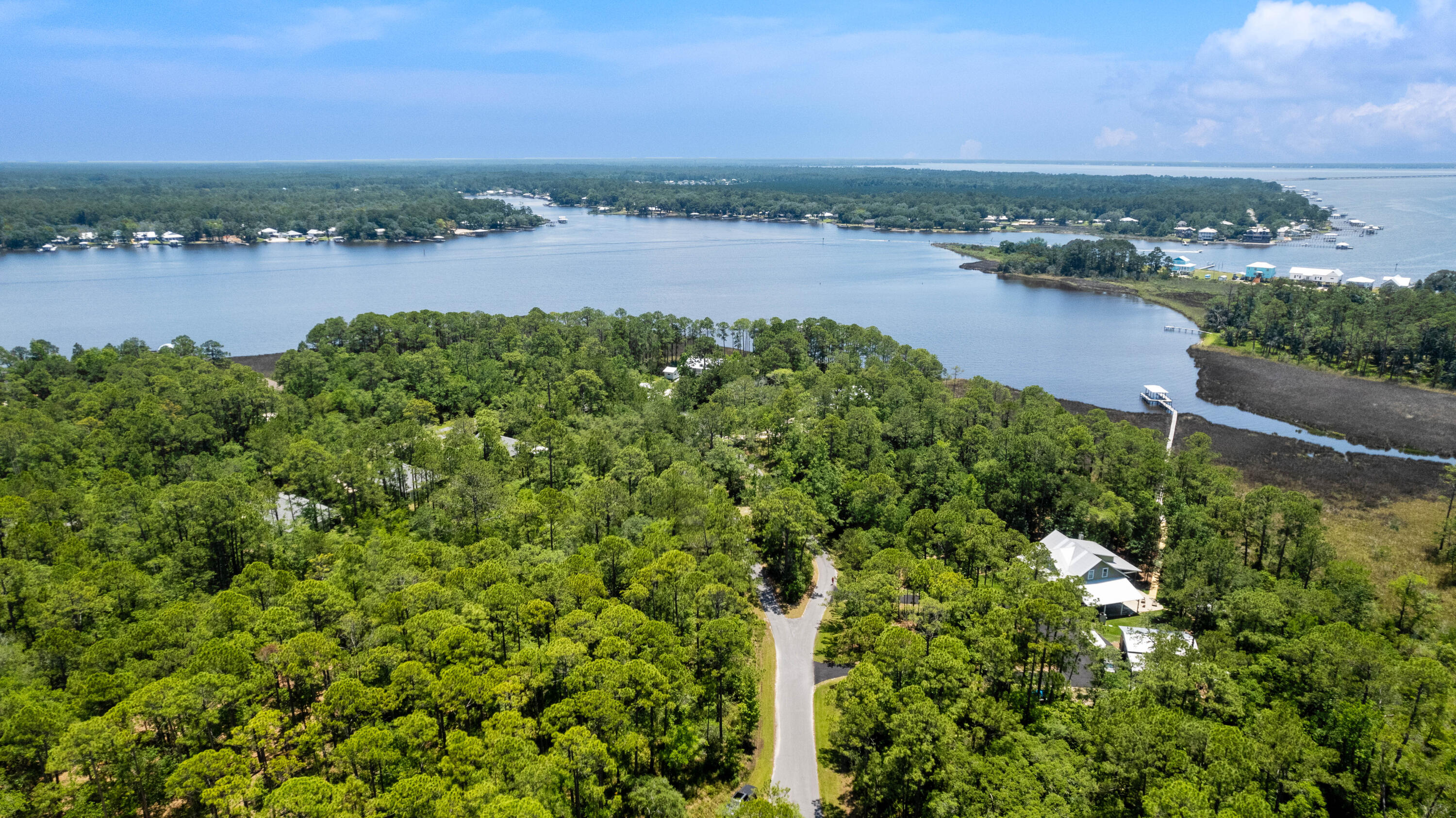 CROSS CREEK SHORES - Land
