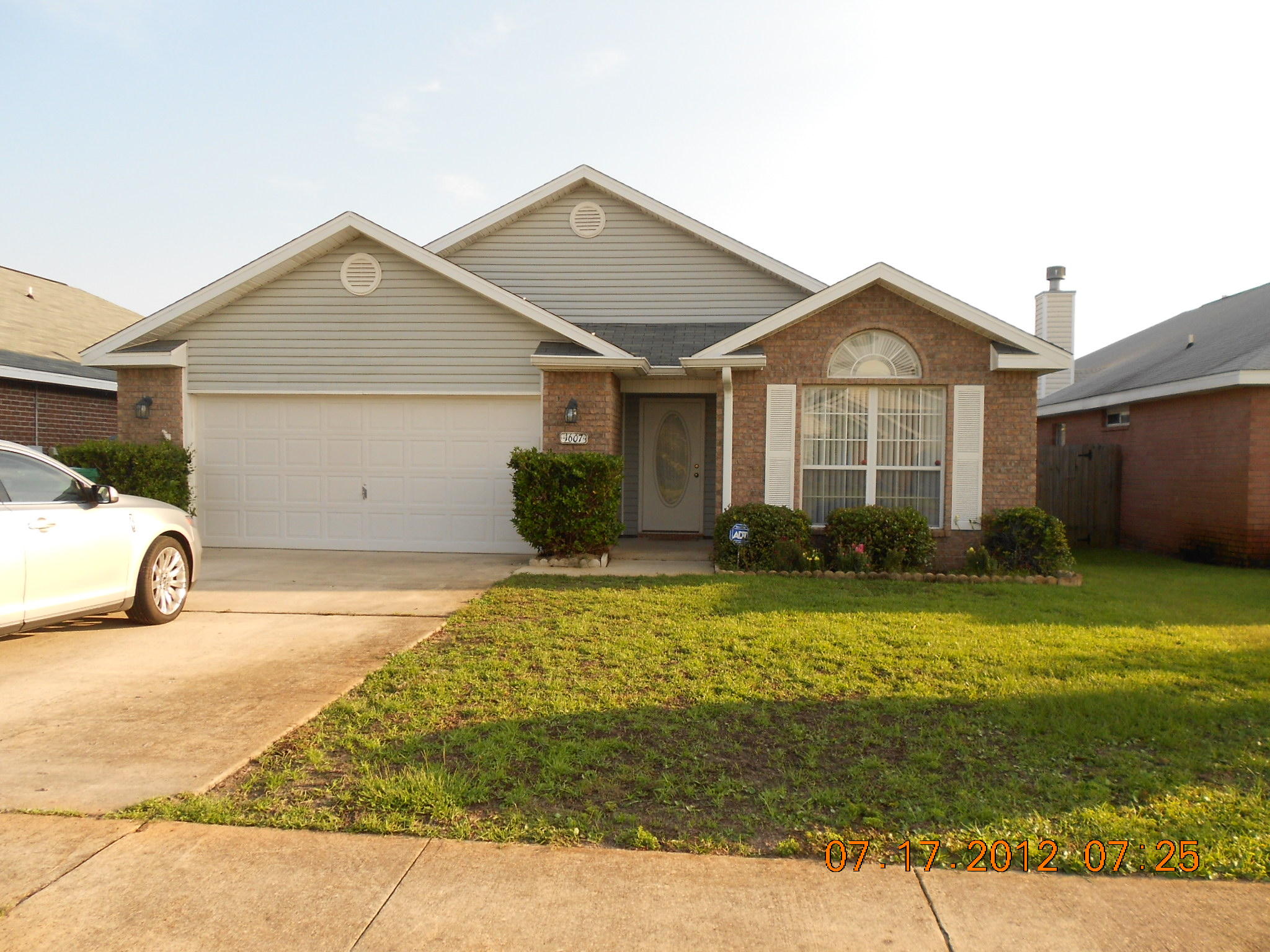 EMERALD VILLAGE S/D - Residential Lease