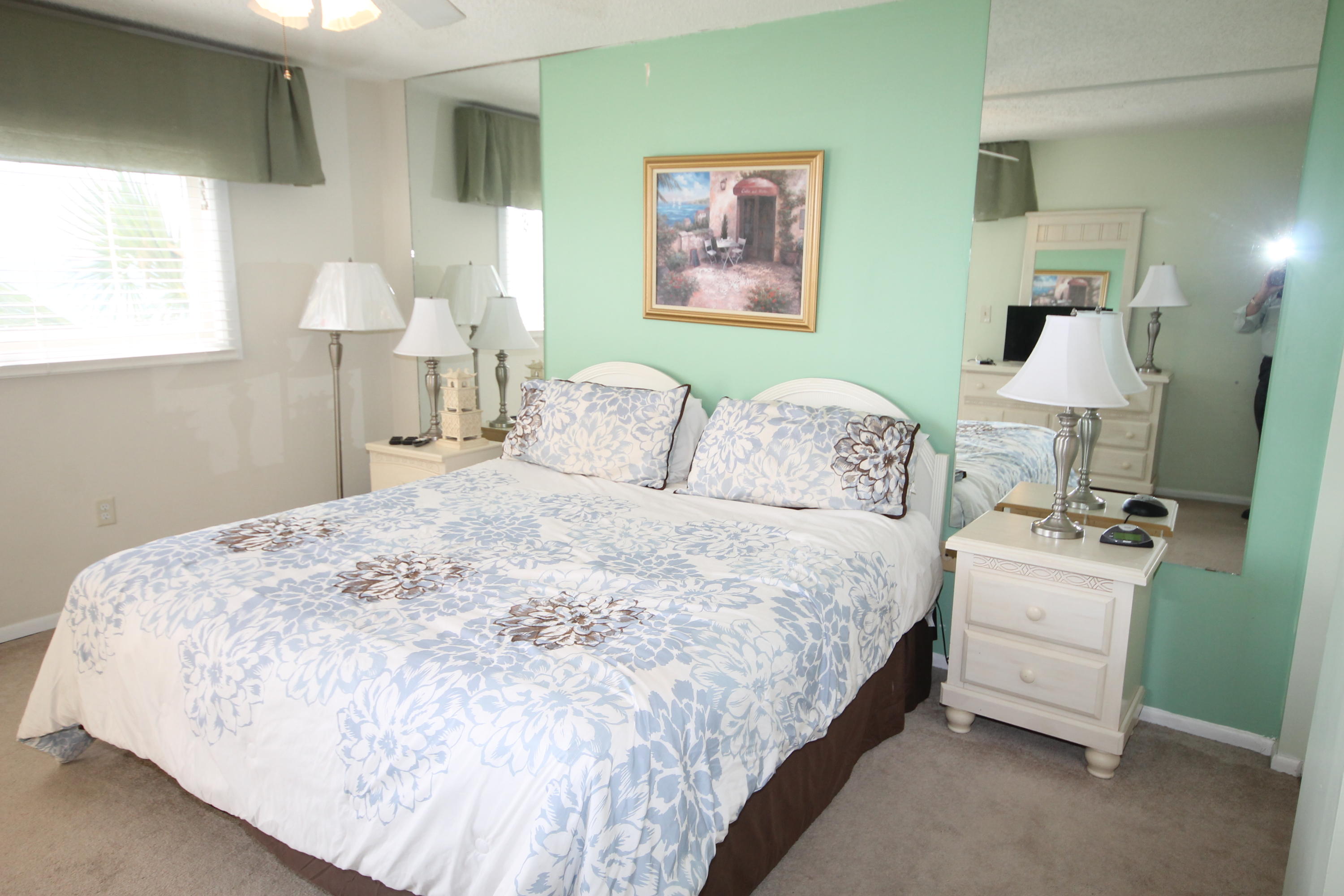 REGENCY TOWERS - Residential
