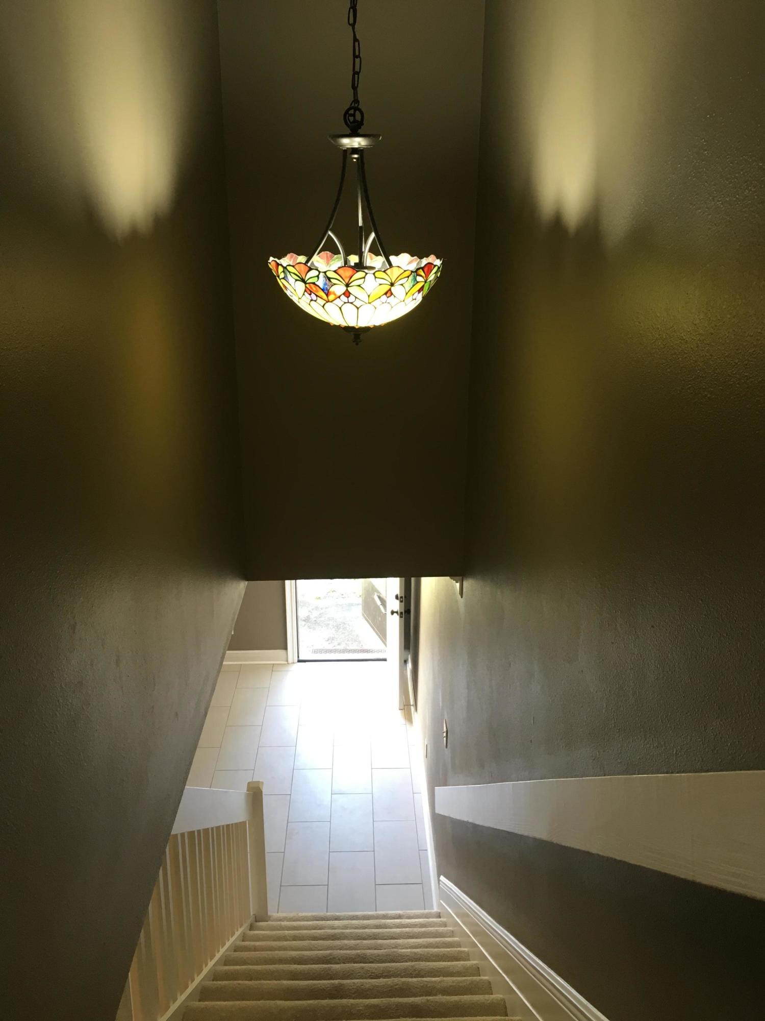 CEDAR AVE CONDO - Residential Lease