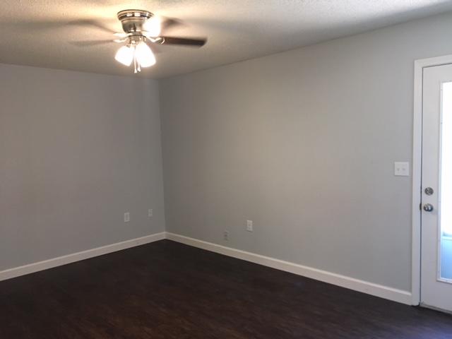 COUNTRYVIEW ESTATES 3RD ADDN - Residential Lease