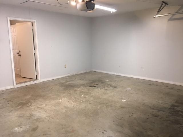 COUNTRYVIEW ESTATES 3RD ADDN - Residential Lease