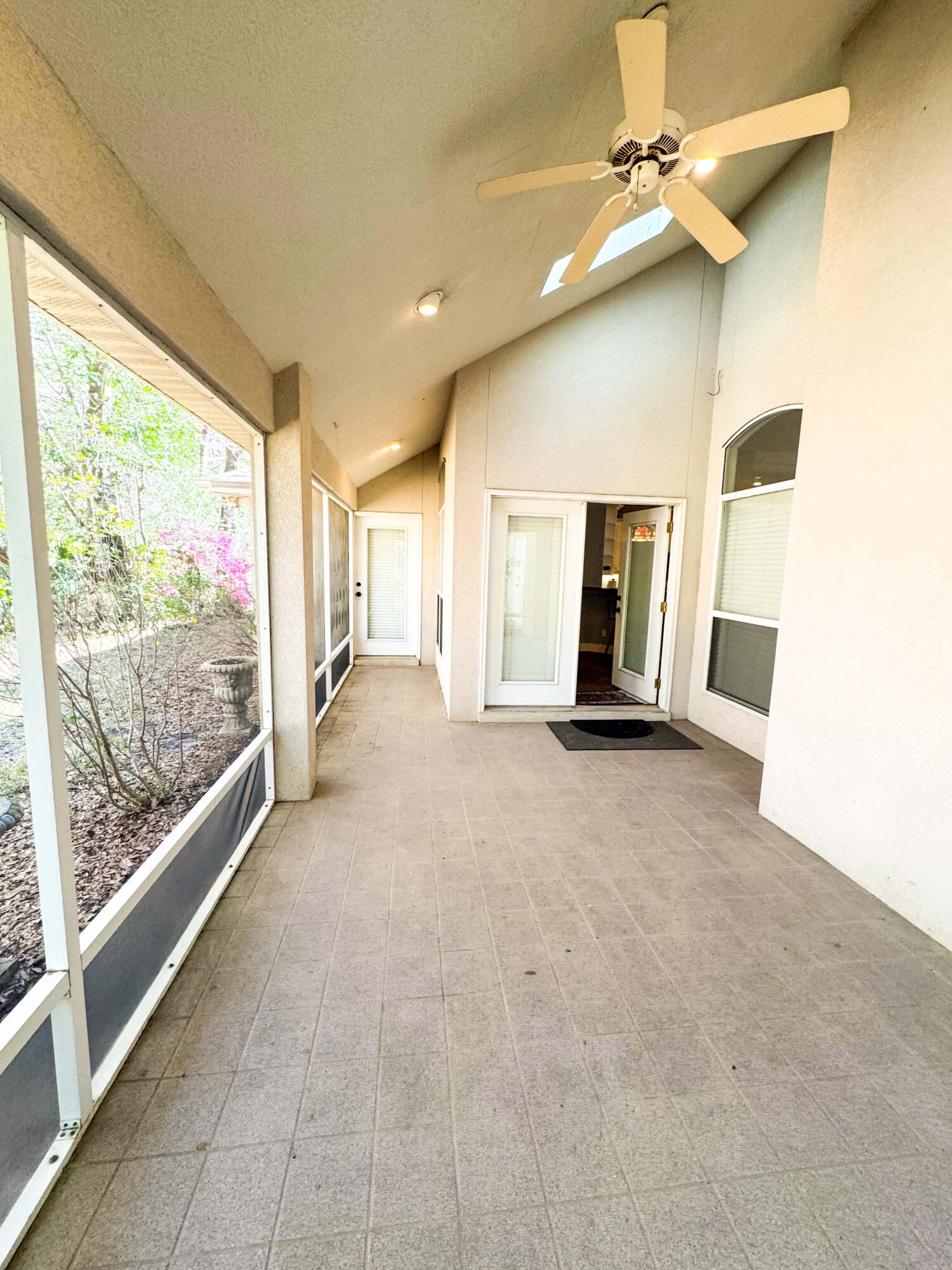 LONGWOOD PINES S/D - Residential