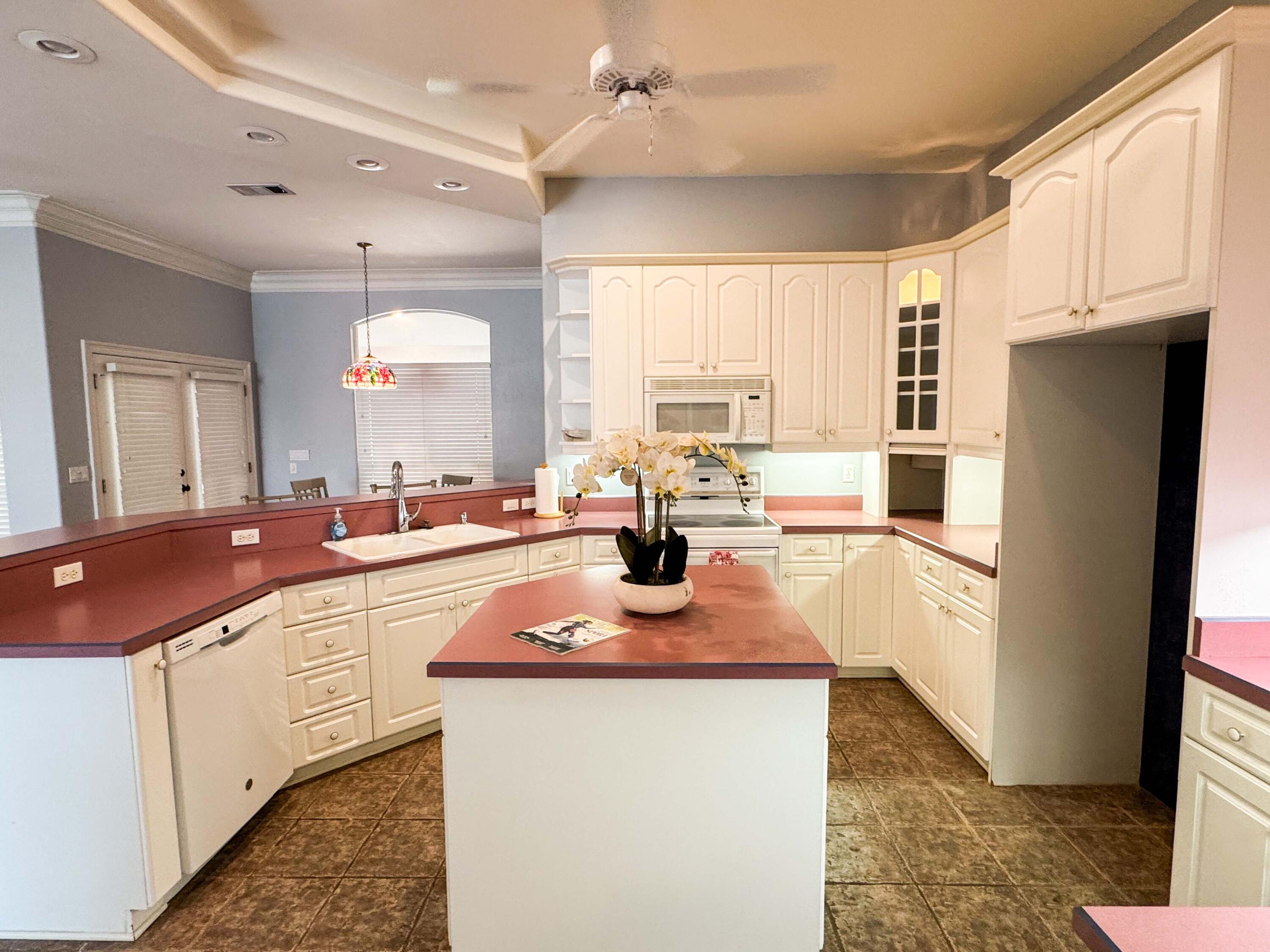 LONGWOOD PINES S/D - Residential