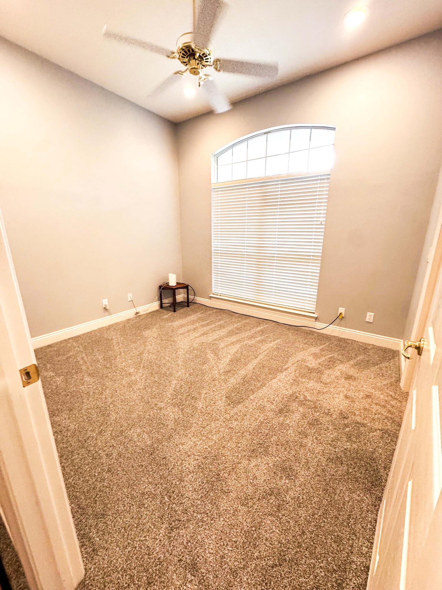LONGWOOD PINES S/D - Residential