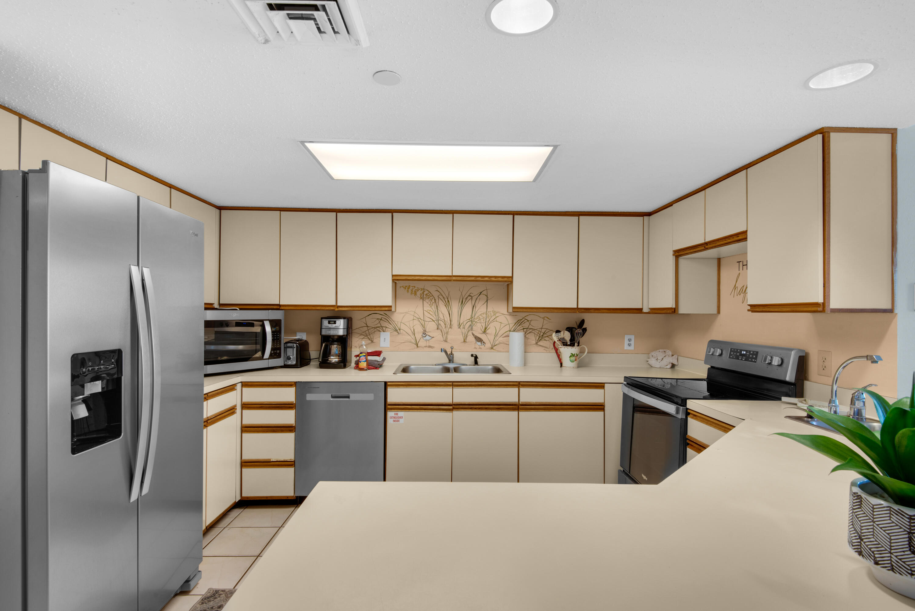 NAUTILUS CONDO - Residential