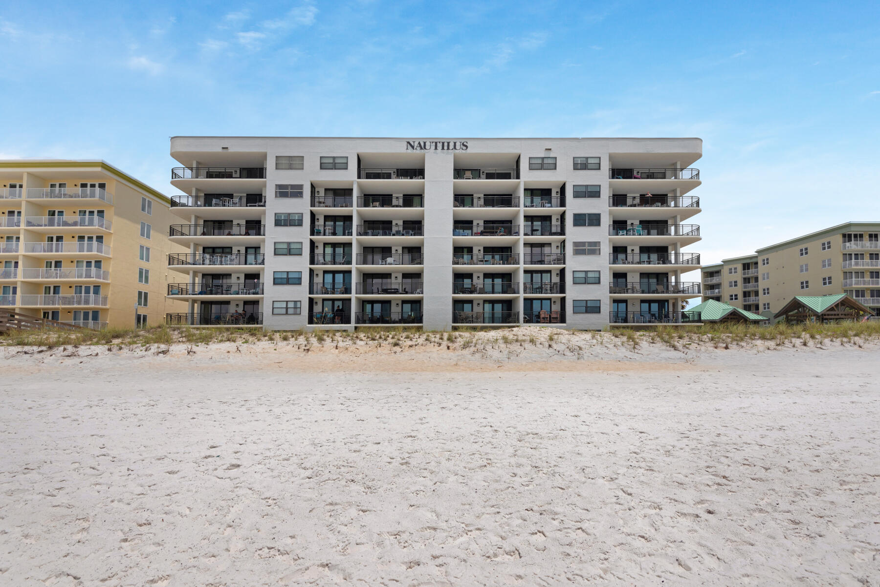 NAUTILUS CONDO - Residential