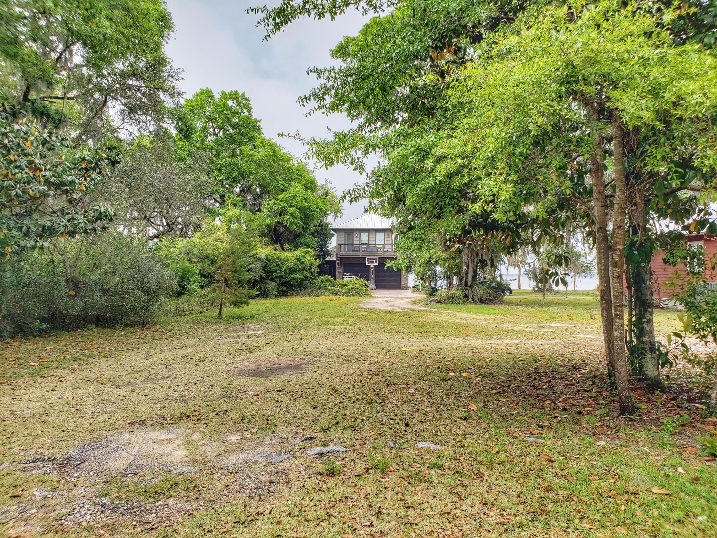 GRAYTON BAYOU - Land