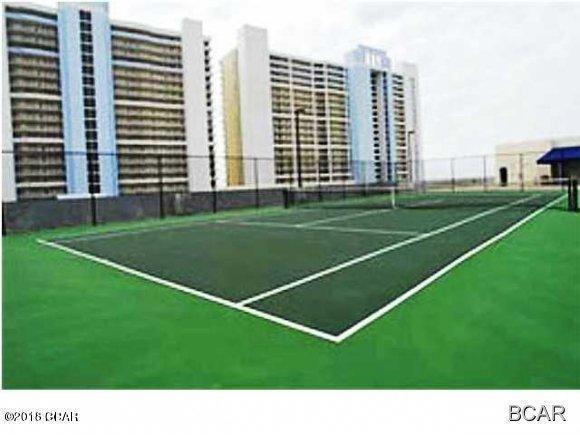 MAJESTIC BEACH TOWERS I - Residential