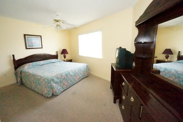 CRYSTAL VILLAGE 2 CONDO PH 3 - Residential Lease