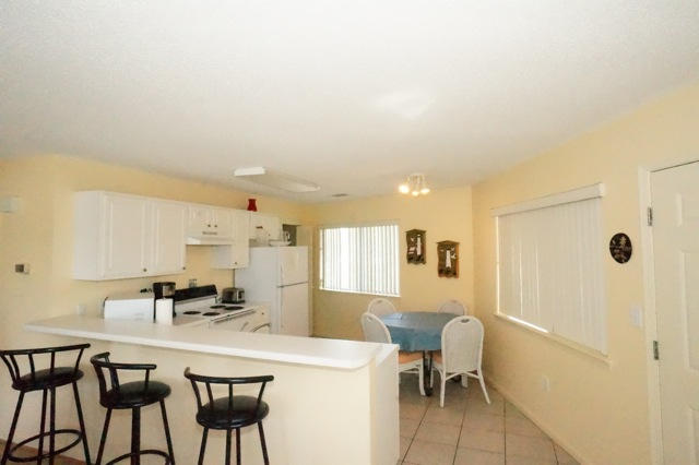 CRYSTAL VILLAGE 2 CONDO PH 3 - Residential Lease