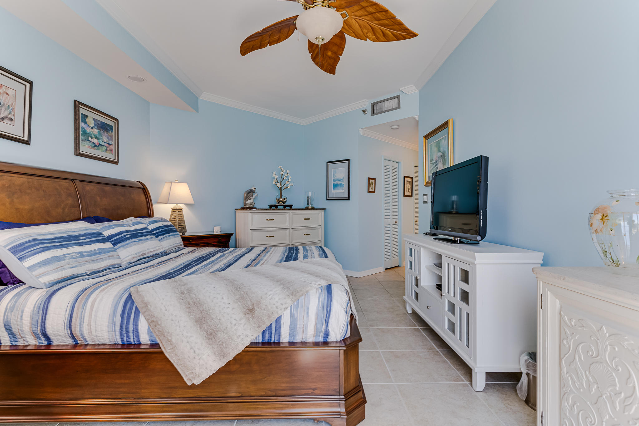 DESTIN SURFSIDE CONDO - Residential