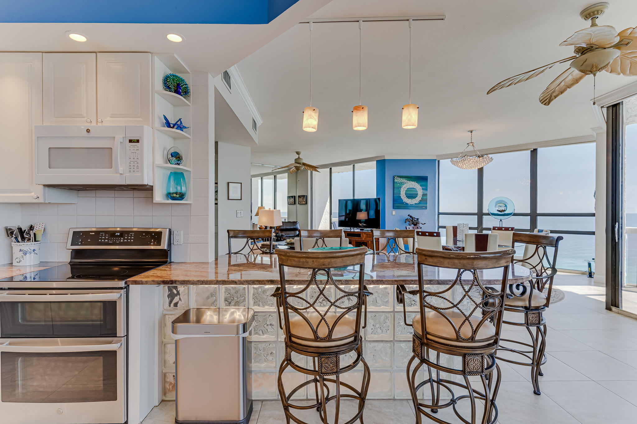 DESTIN SURFSIDE CONDO - Residential