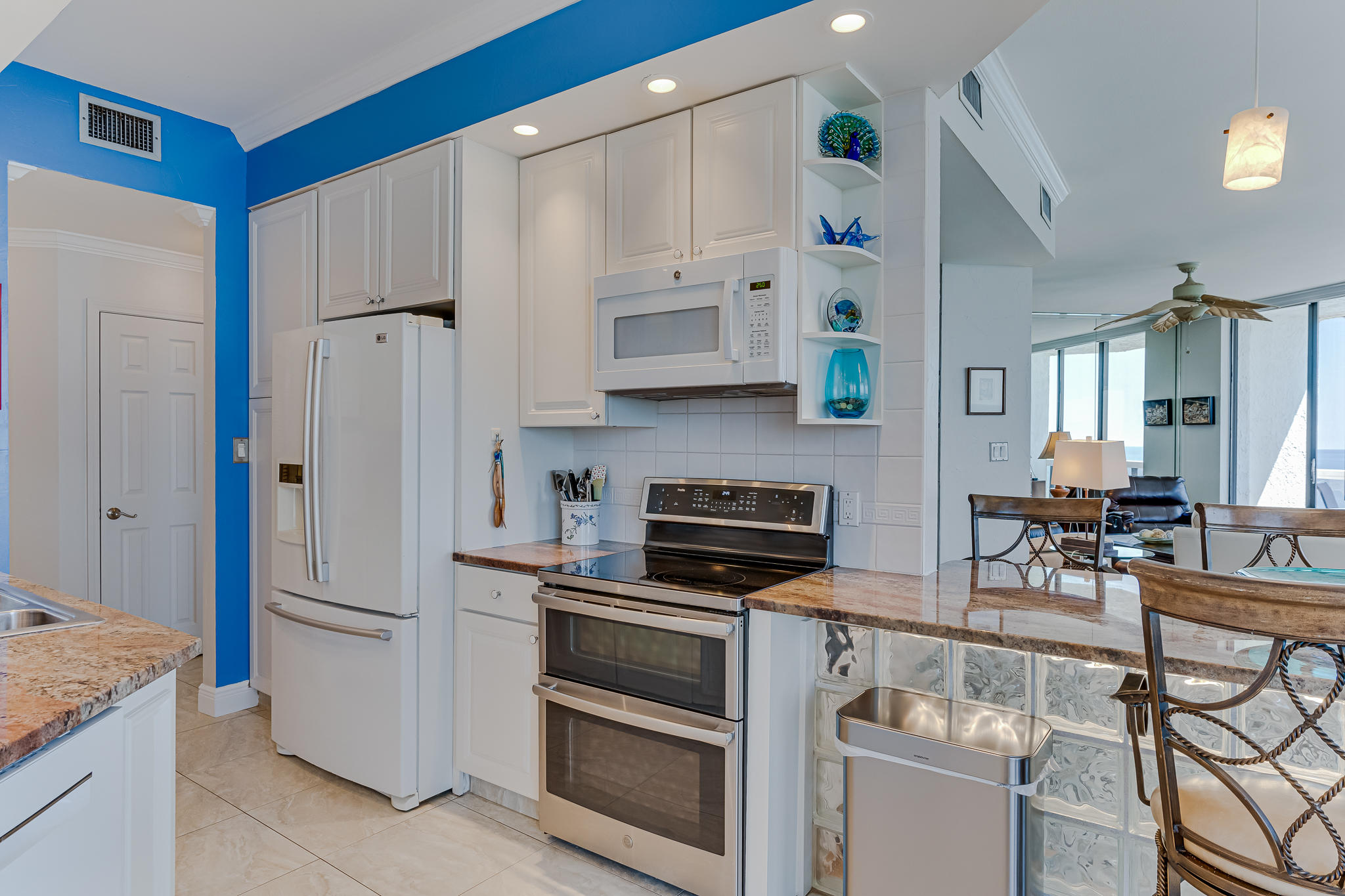 DESTIN SURFSIDE CONDO - Residential