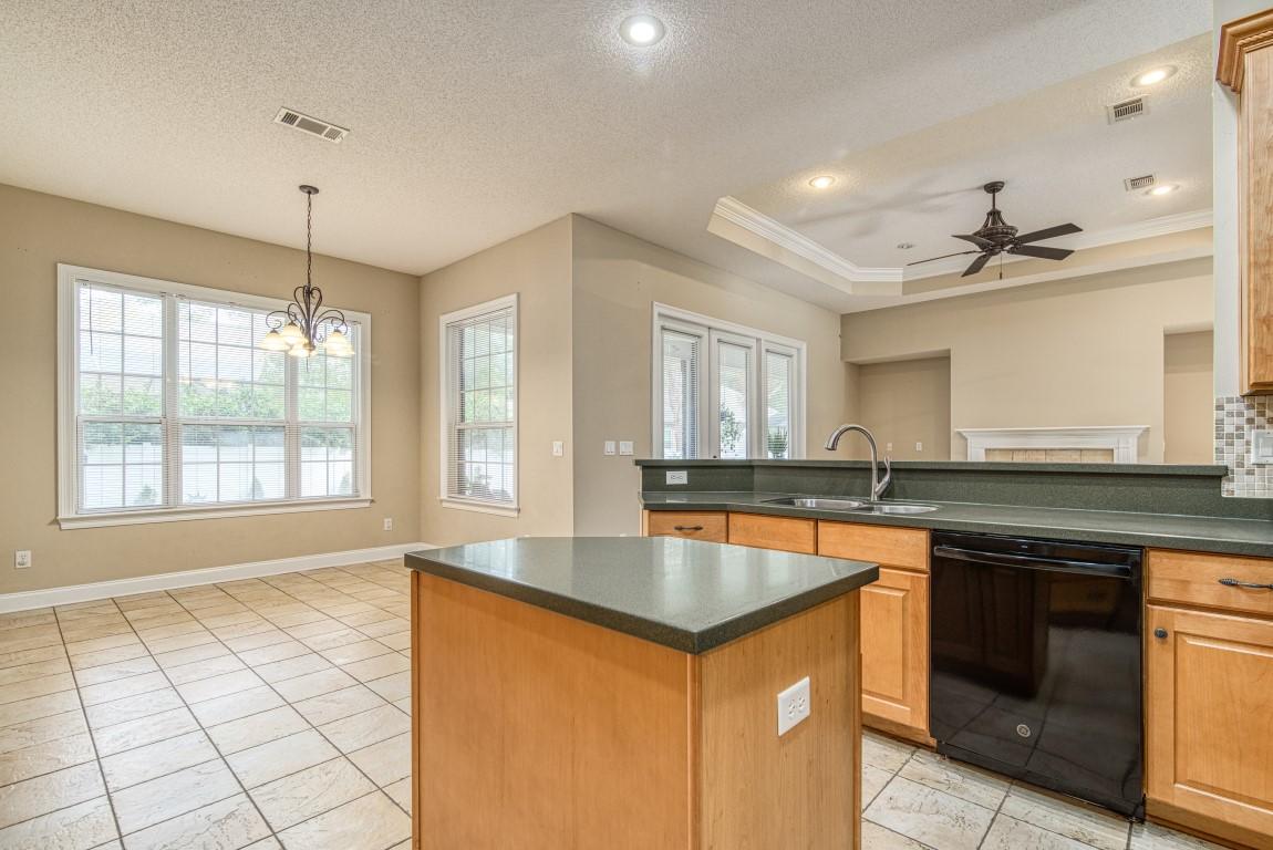JUNIPER CREEK ESTATES - Residential Lease