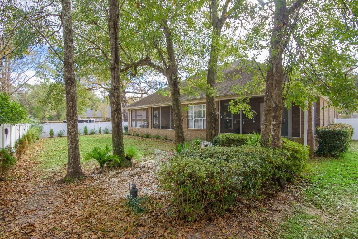 JUNIPER CREEK ESTATES - Residential Lease