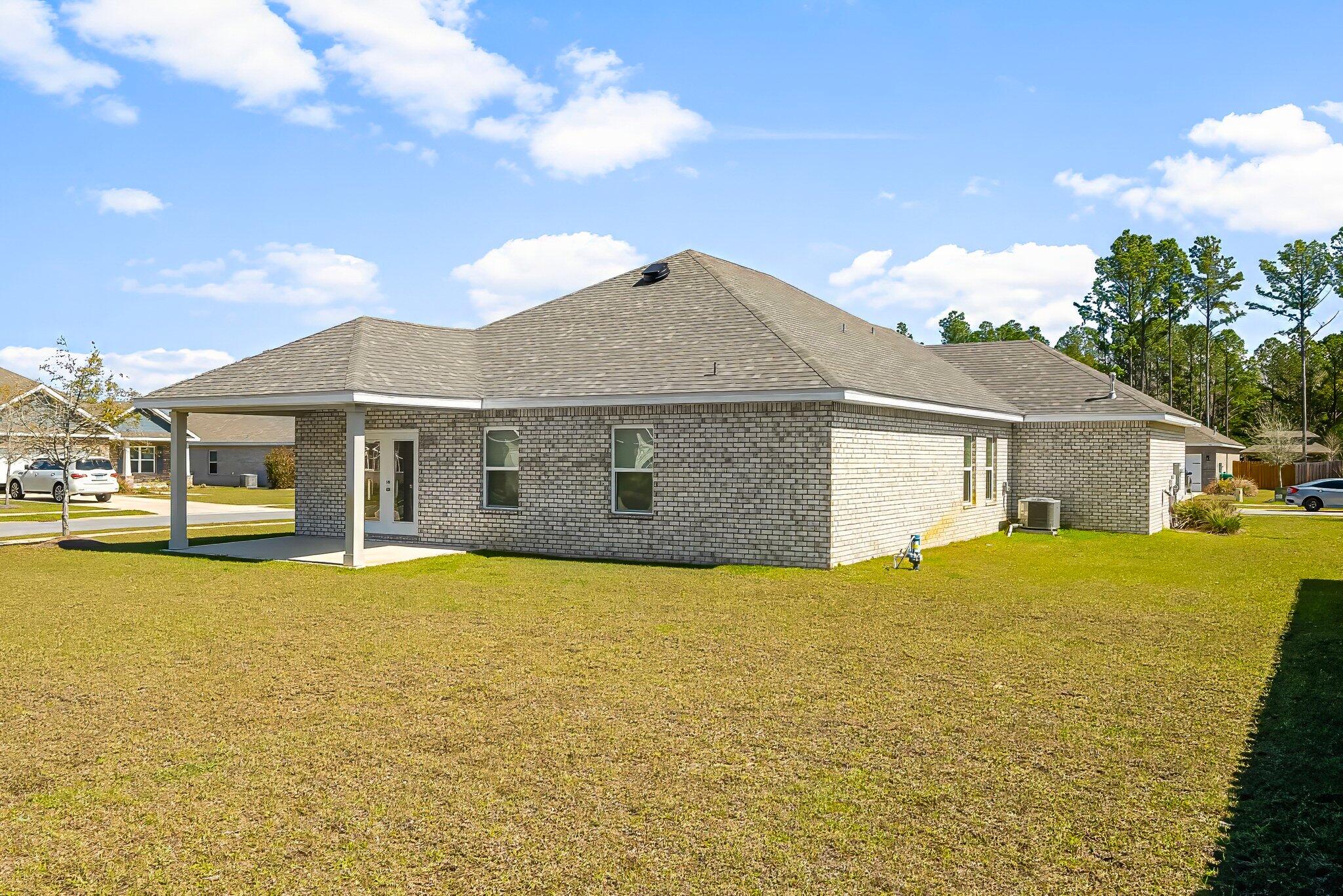 HAMMOCK BAY - Residential Lease