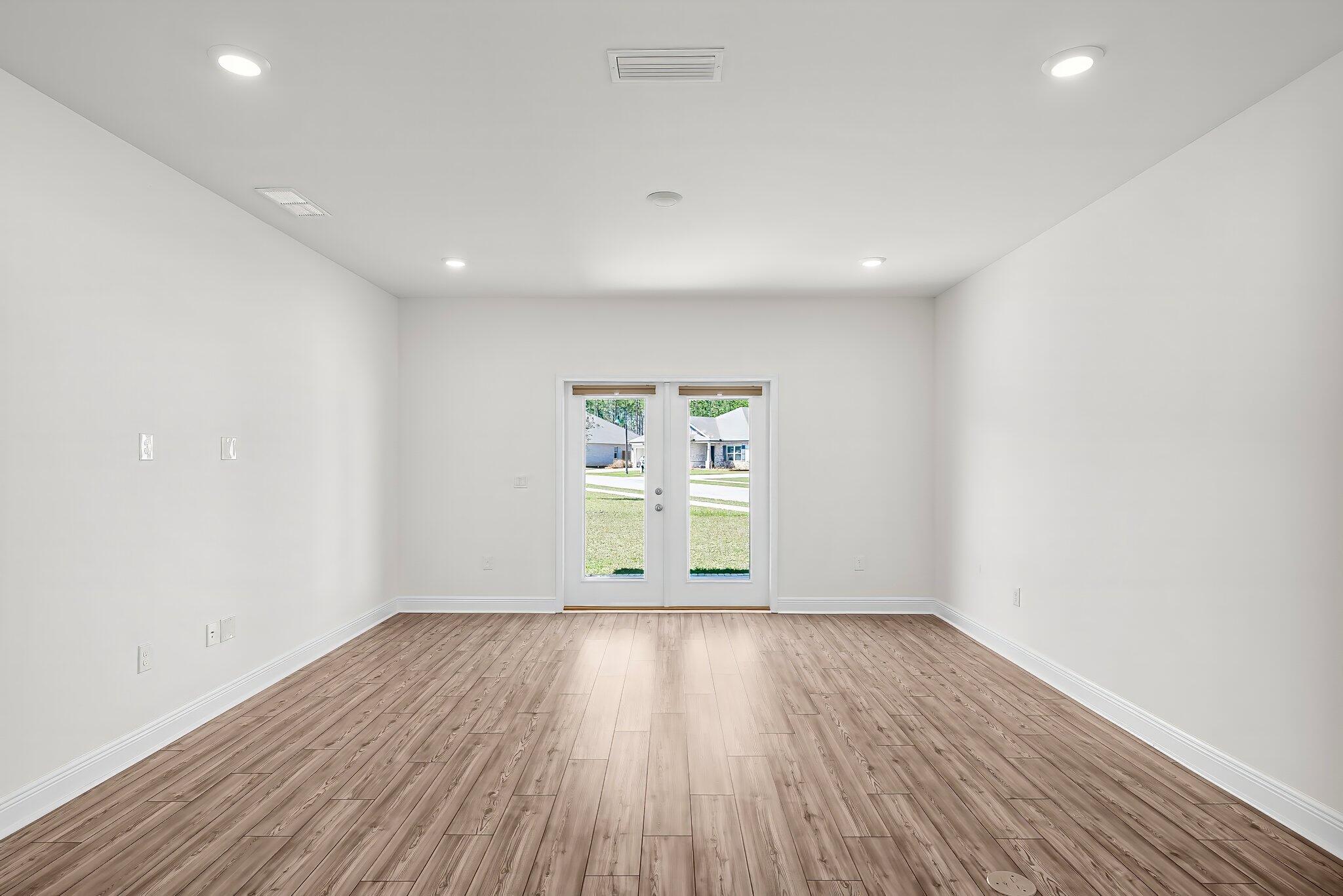 HAMMOCK BAY - Residential Lease
