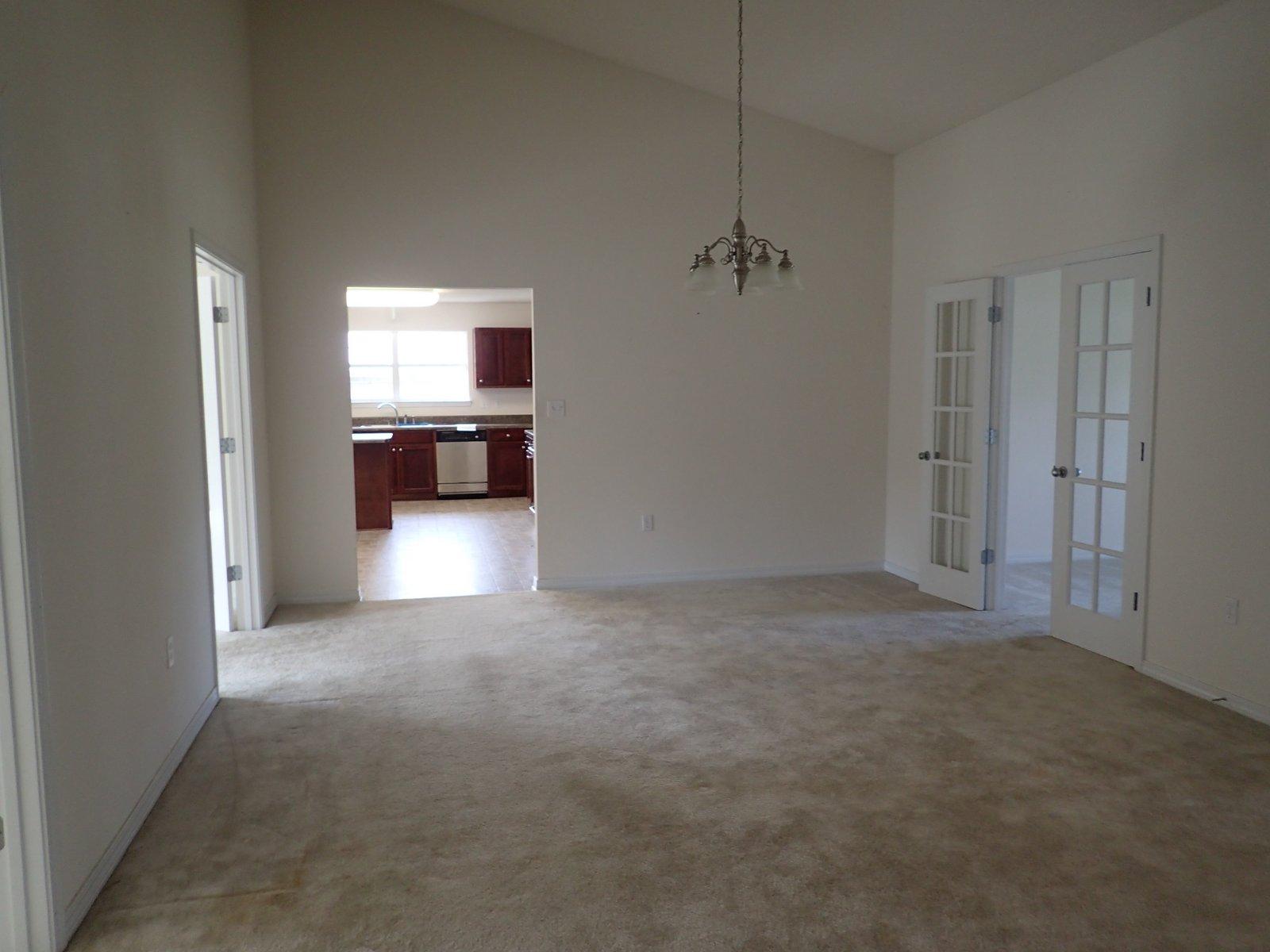 SILVER CREEK ESTATES - Residential