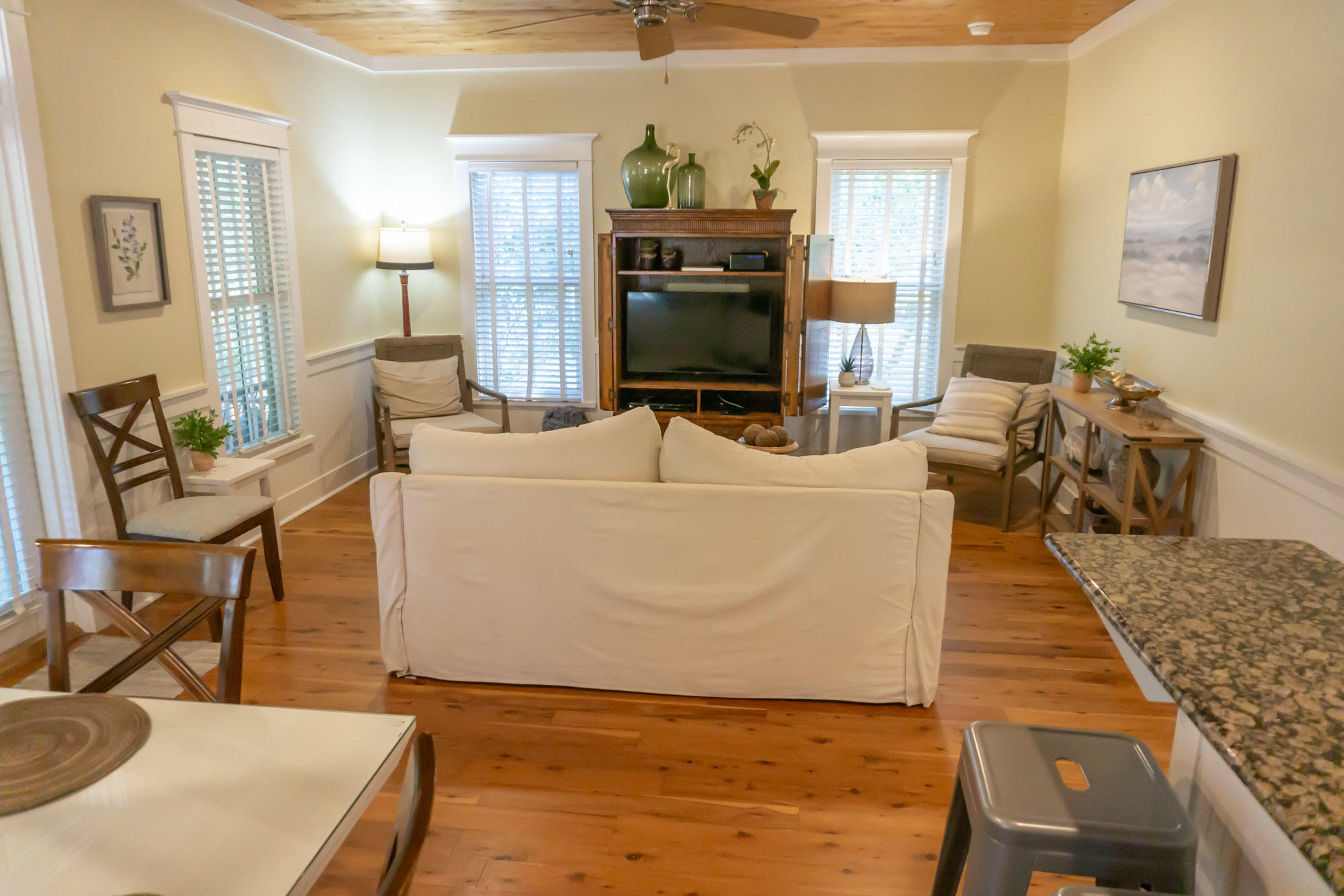MAGNOLIA COTTAGES BY THE SEA - Residential