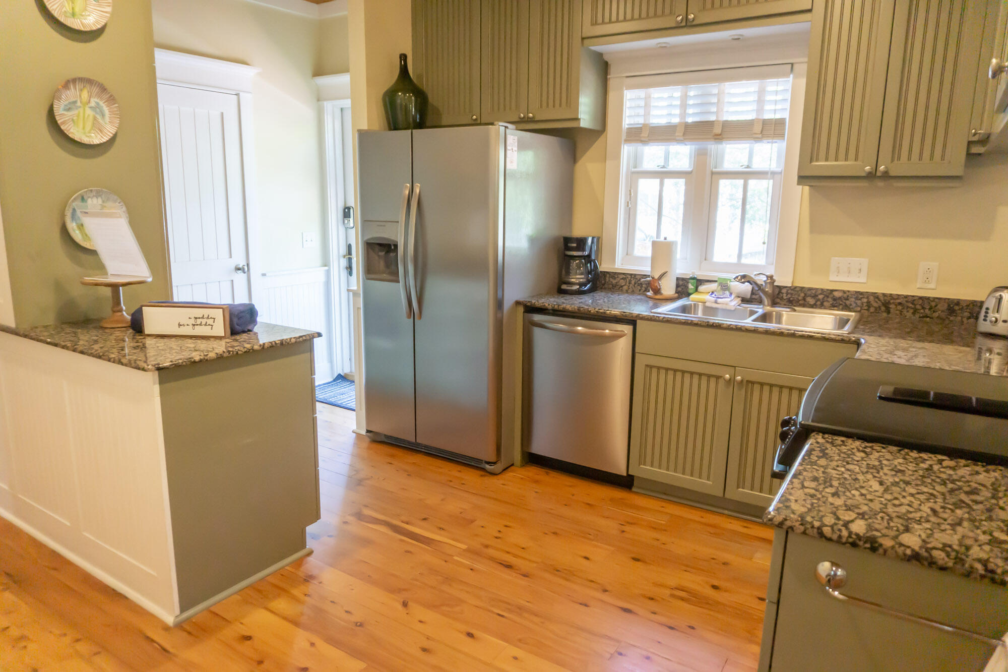 MAGNOLIA COTTAGES BY THE SEA - Residential