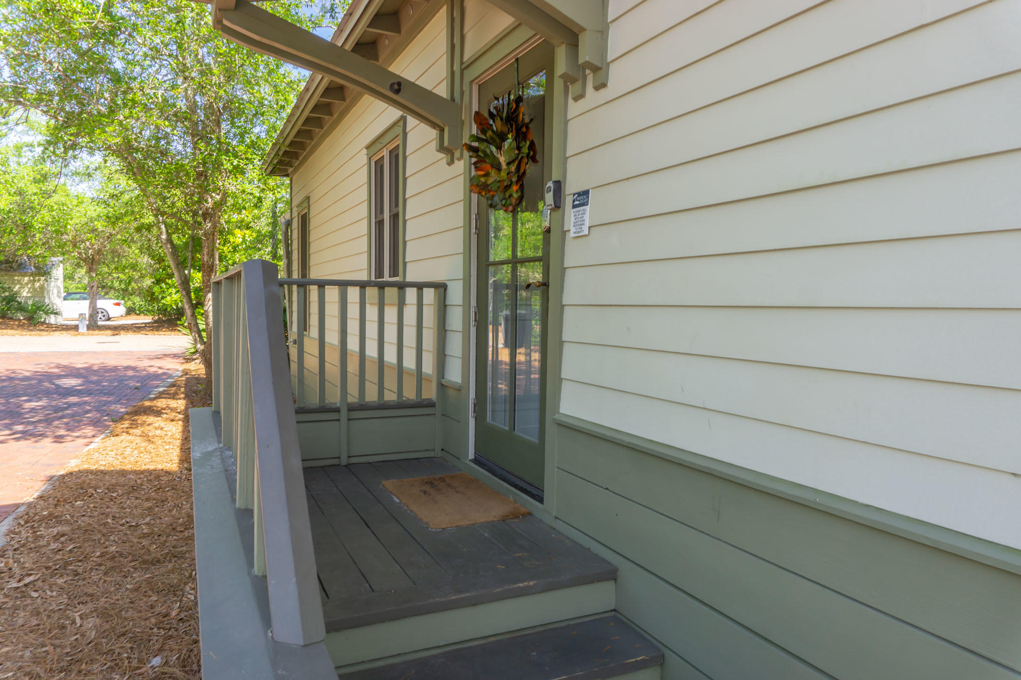 MAGNOLIA COTTAGES BY THE SEA - Residential