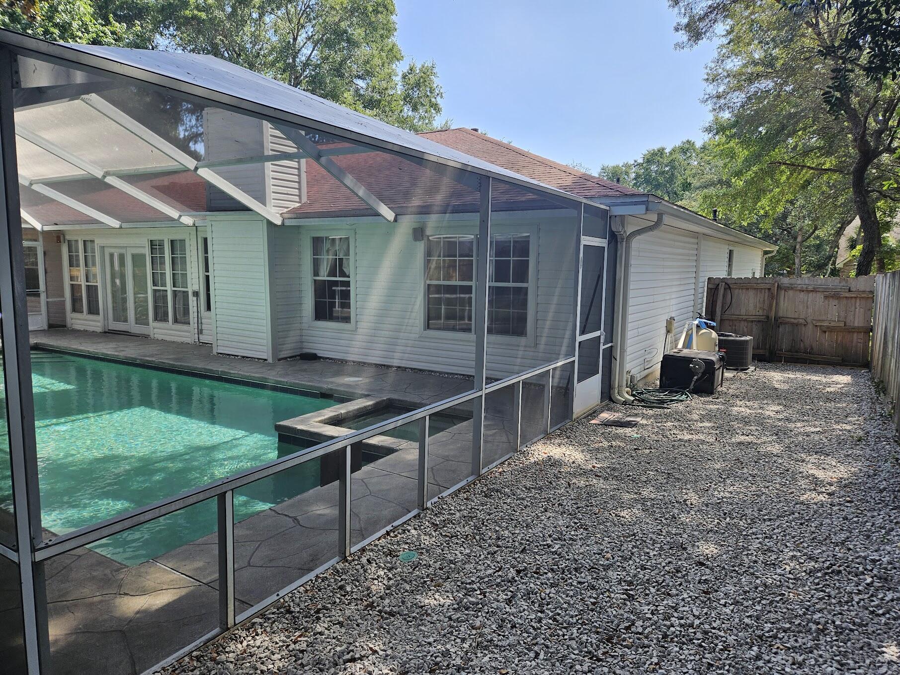 PARKWOOD ESTATES PH 1 BLUEWATER BAY - Residential Lease