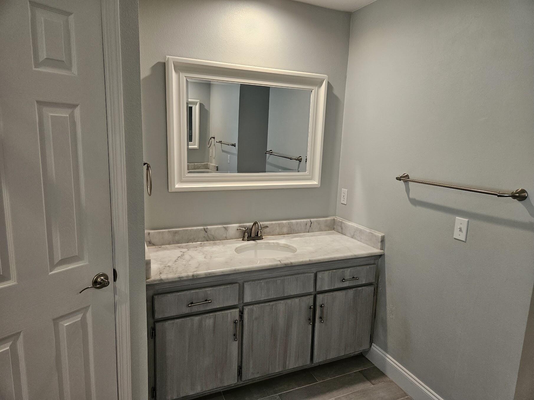 PARKWOOD ESTATES PH 1 BLUEWATER BAY - Residential Lease