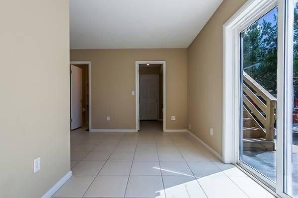 REIDS UNREC - Residential Lease