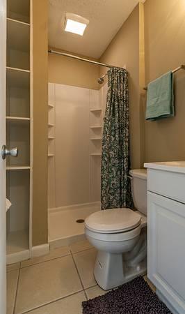 REIDS UNREC - Residential Lease