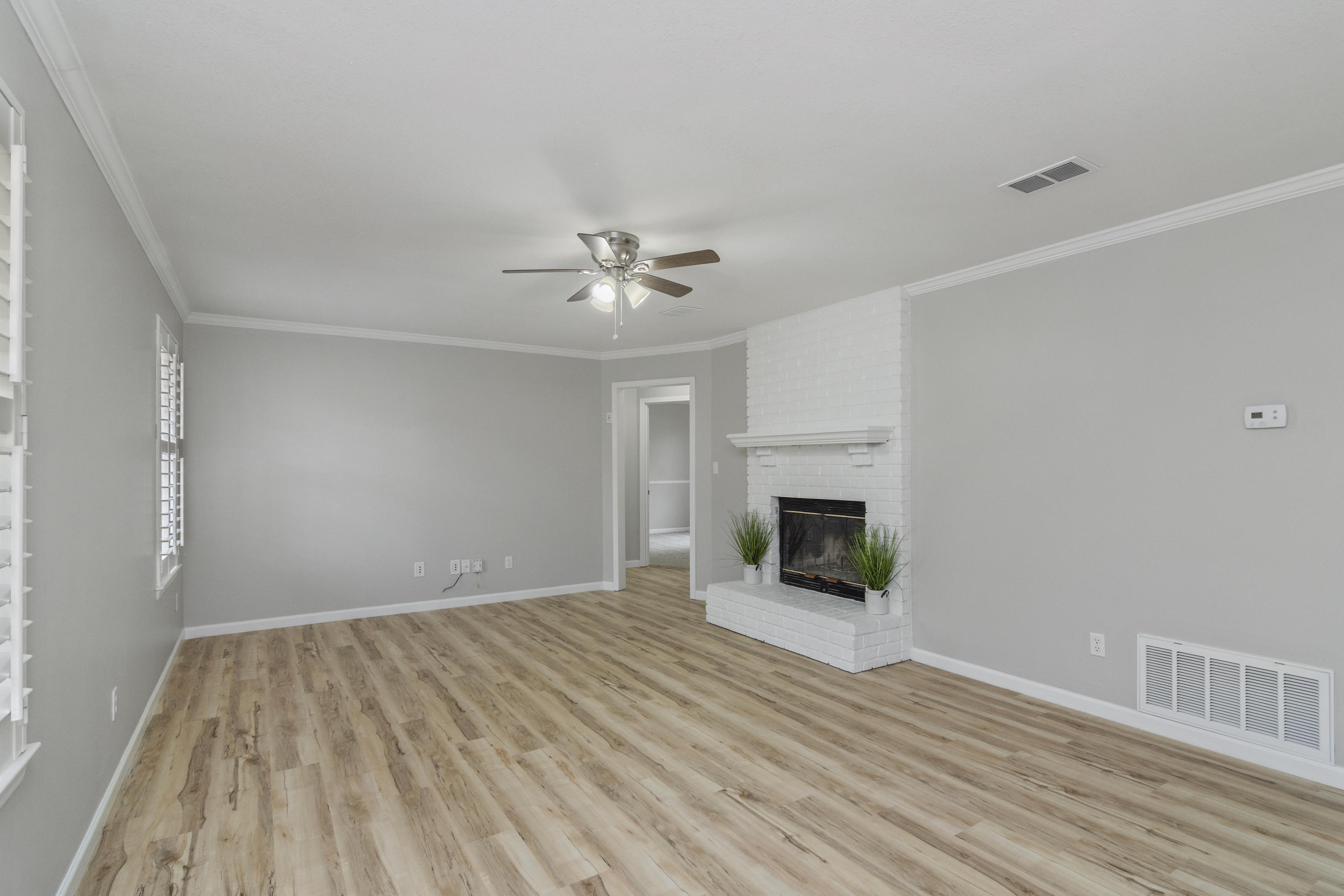 COUNTRY BREEZE ESTATES - Residential