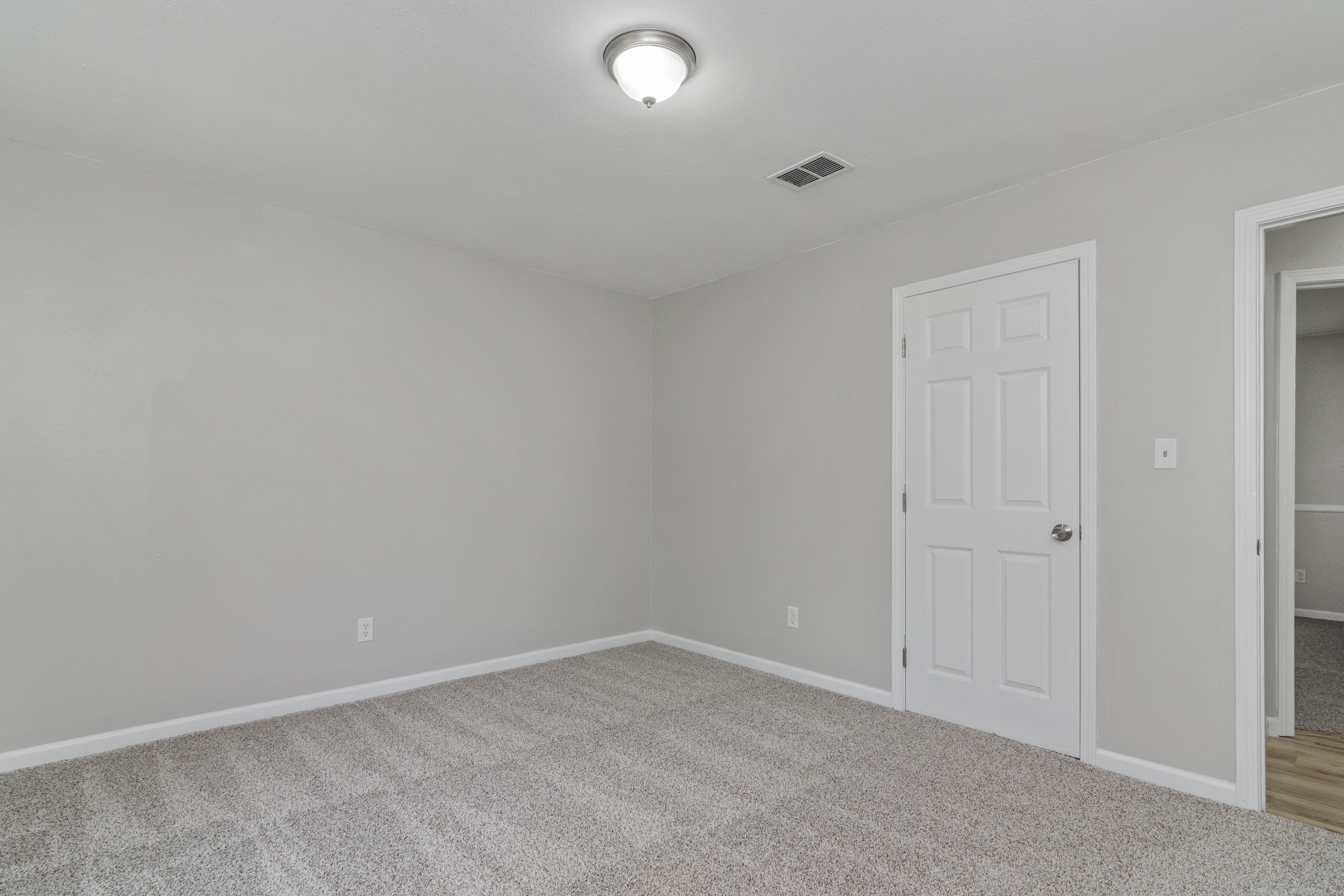 COUNTRY BREEZE ESTATES - Residential