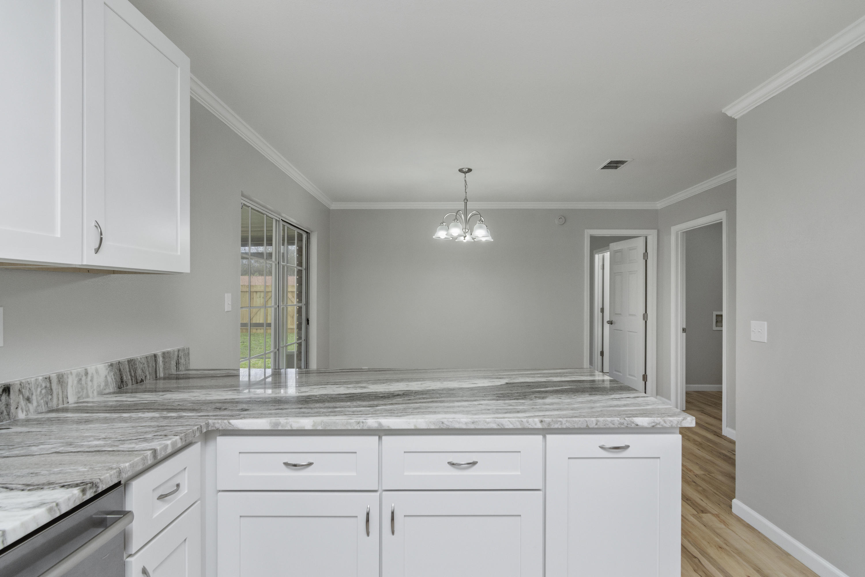 COUNTRY BREEZE ESTATES - Residential