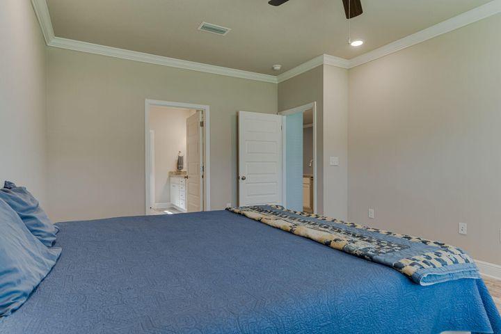 HAMMOCK BAY - FIREFLY - Residential Lease