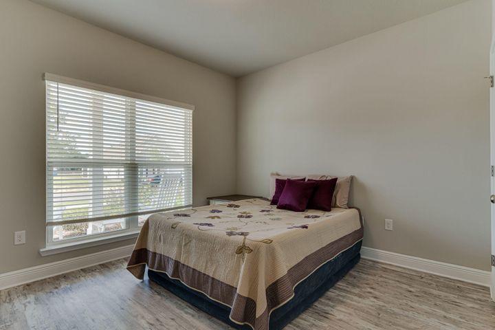 HAMMOCK BAY - FIREFLY - Residential Lease