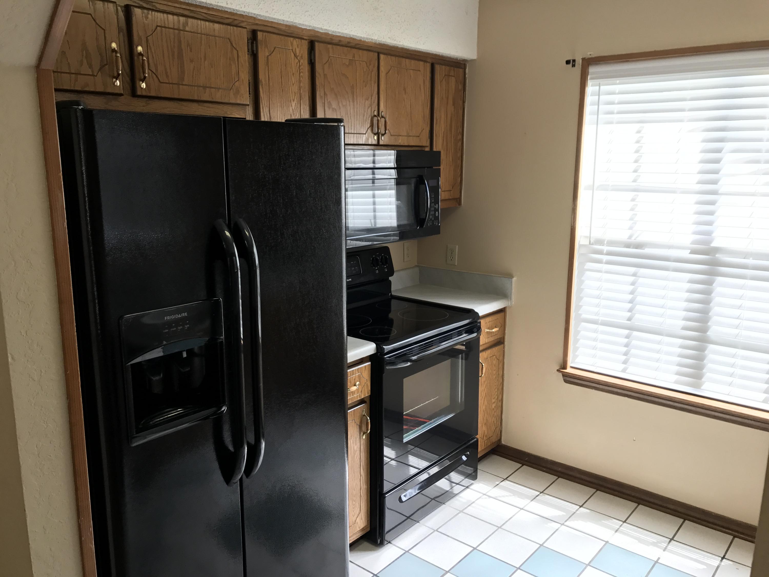 SOUTHWAY ESTATES - Residential Lease