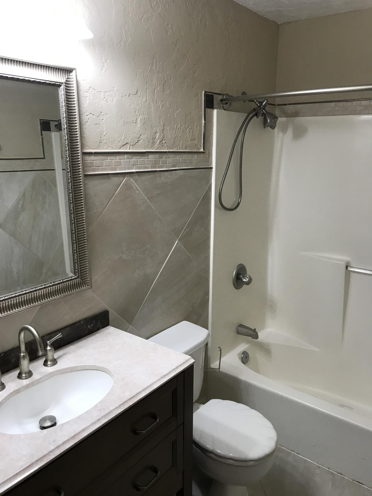 SOUTHWAY ESTATES - Residential Lease