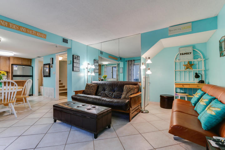 PINNACLE PORT - Residential
