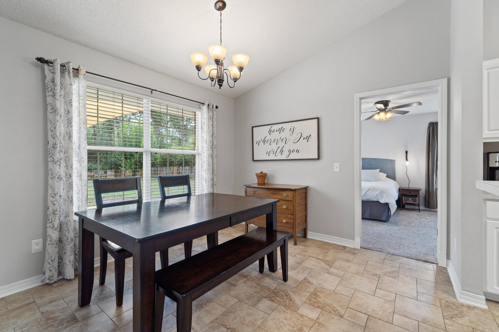 HOLLEY BY THE SEA - Residential