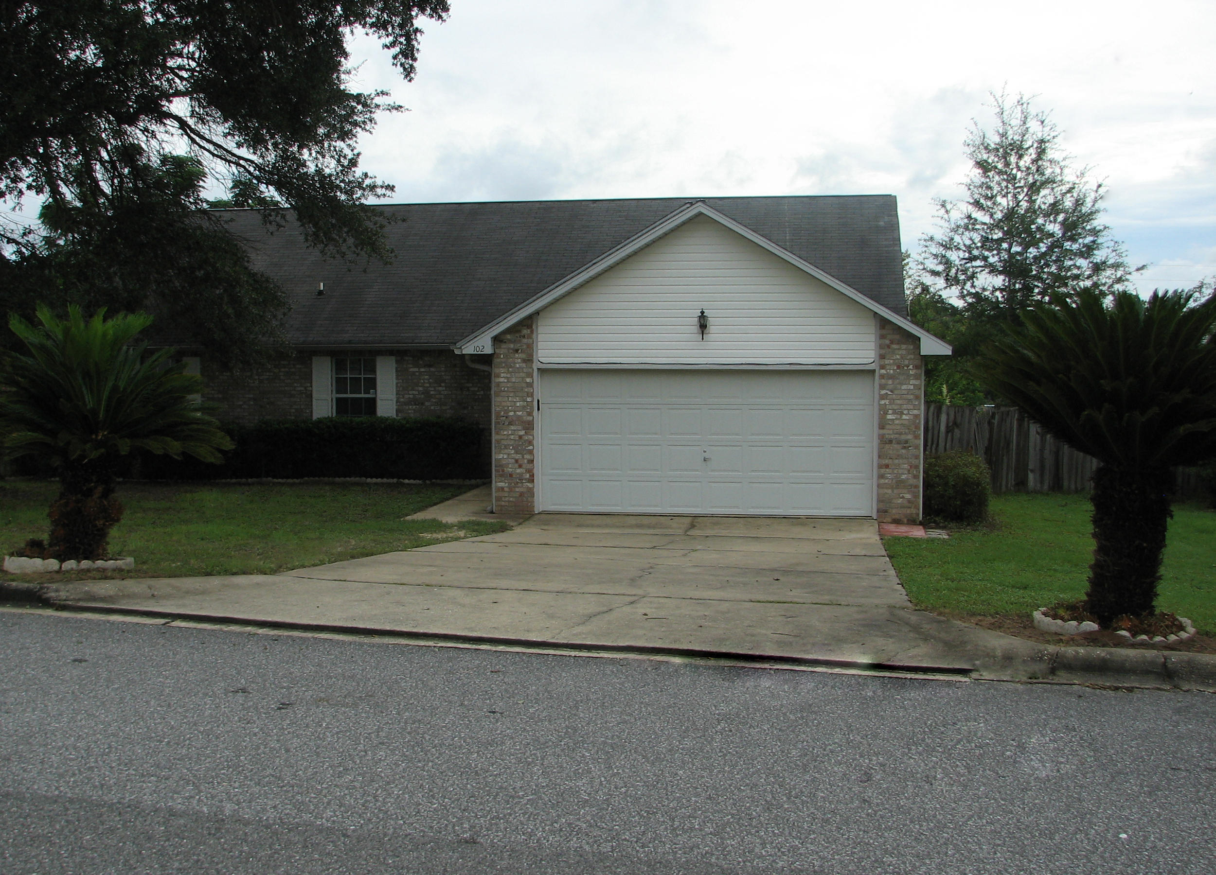PARK PLACE 5 - Residential Lease
