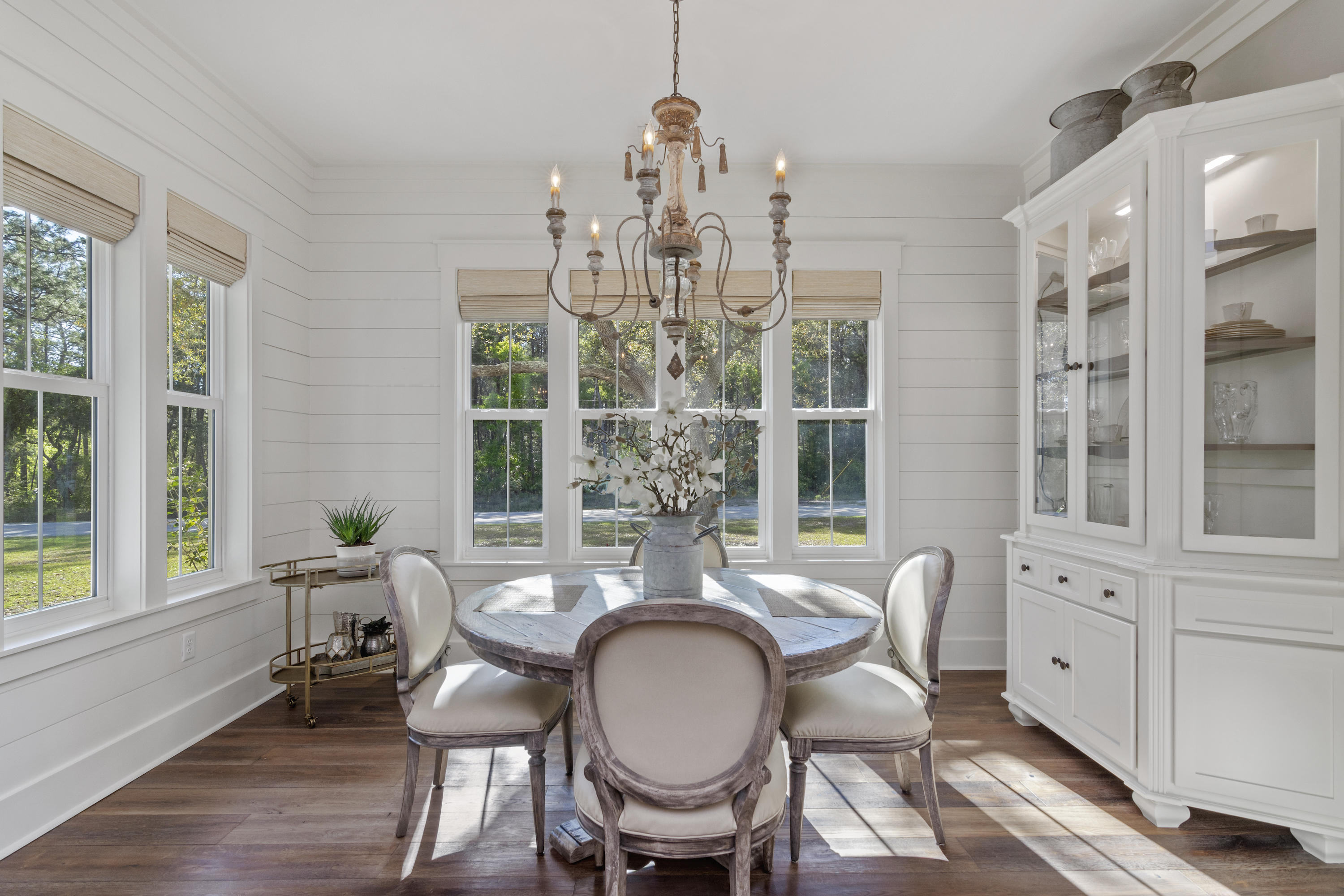 DAUGHETTES AMENDED - Residential