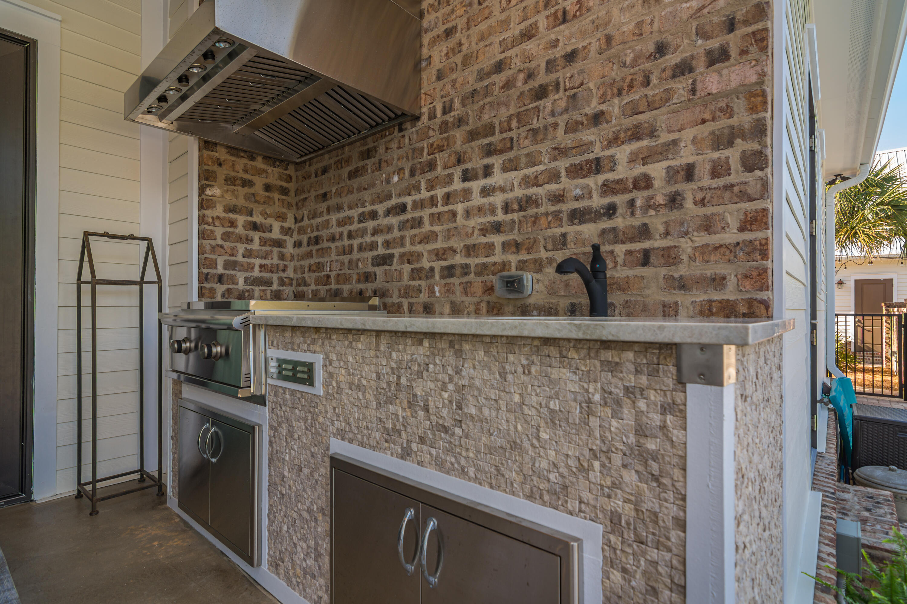 DAUGHETTES AMENDED - Residential