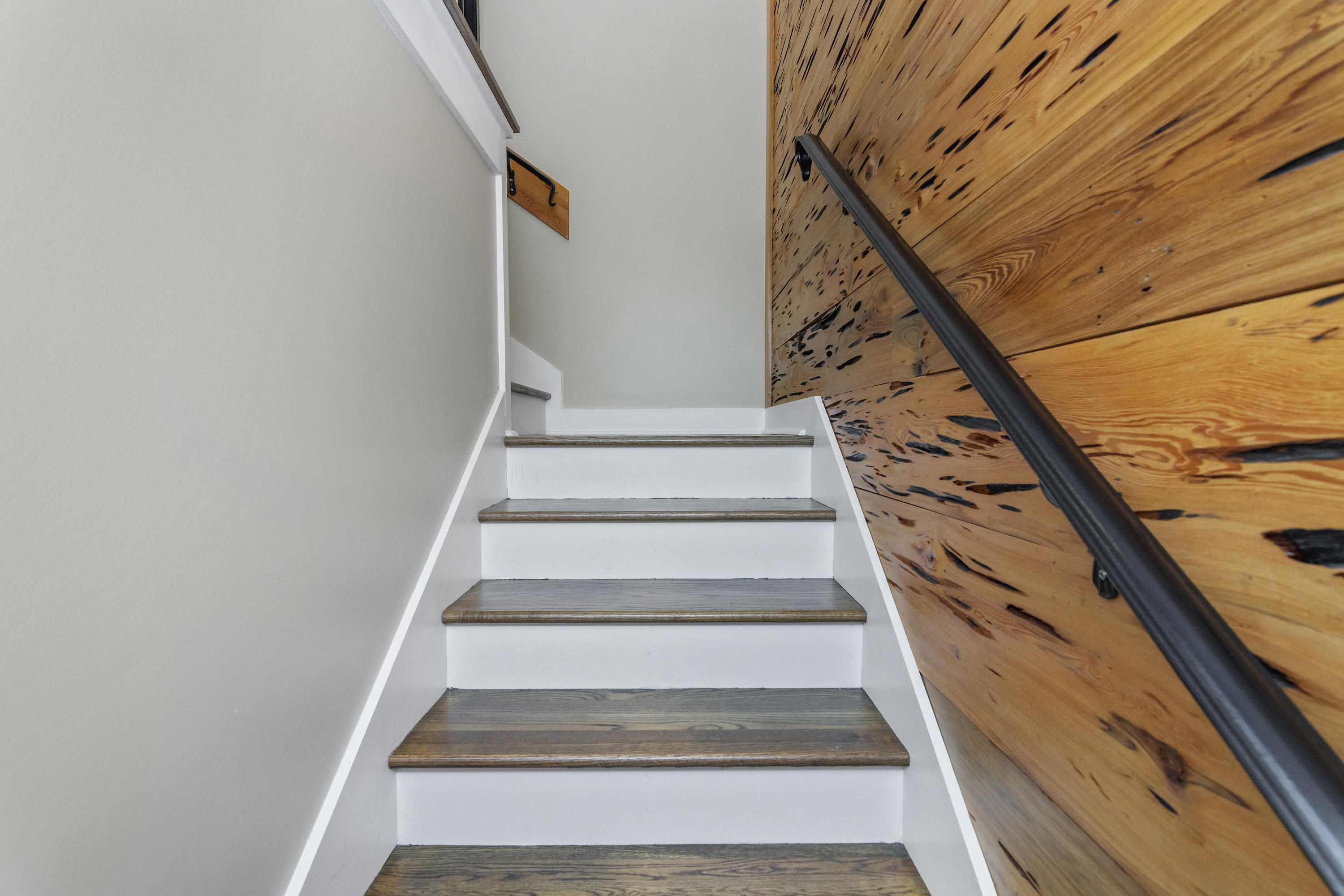 DAUGHETTES AMENDED - Residential