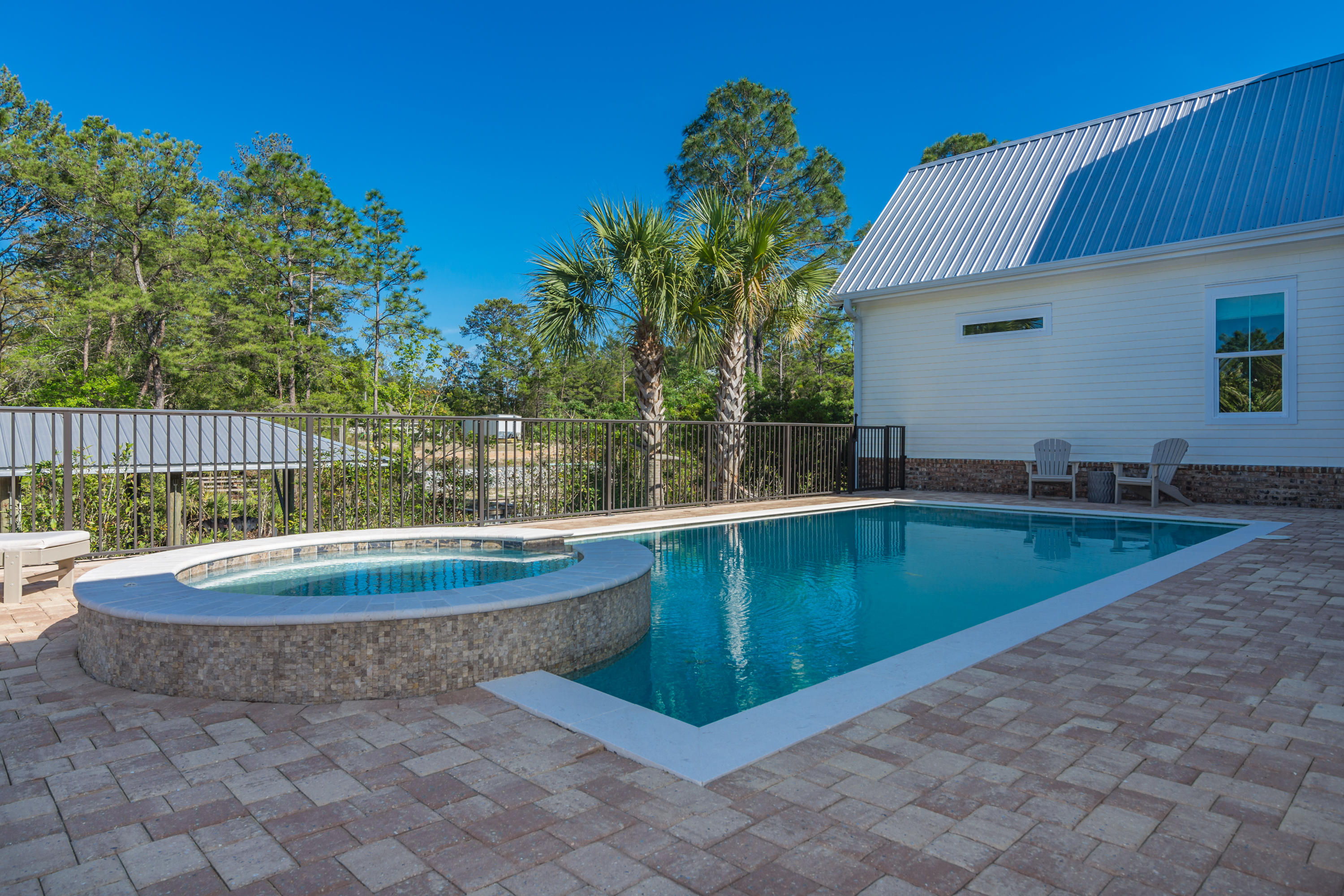 DAUGHETTES AMENDED - Residential