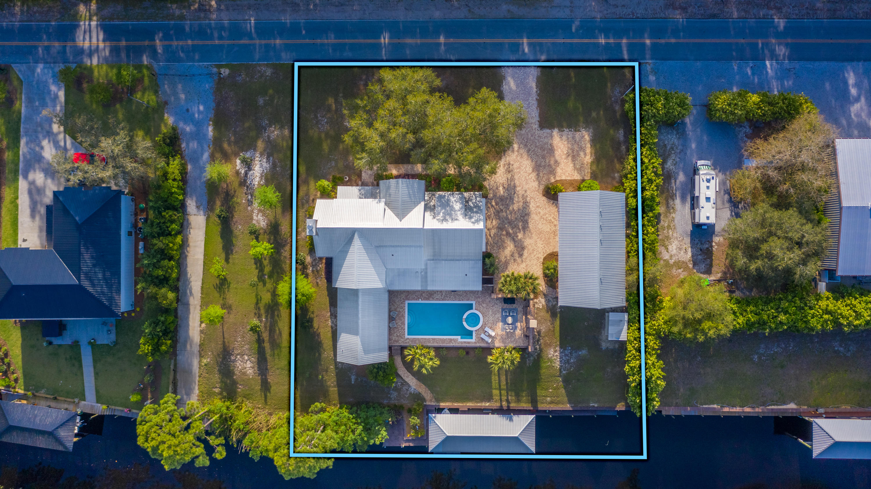 DAUGHETTES AMENDED - Residential
