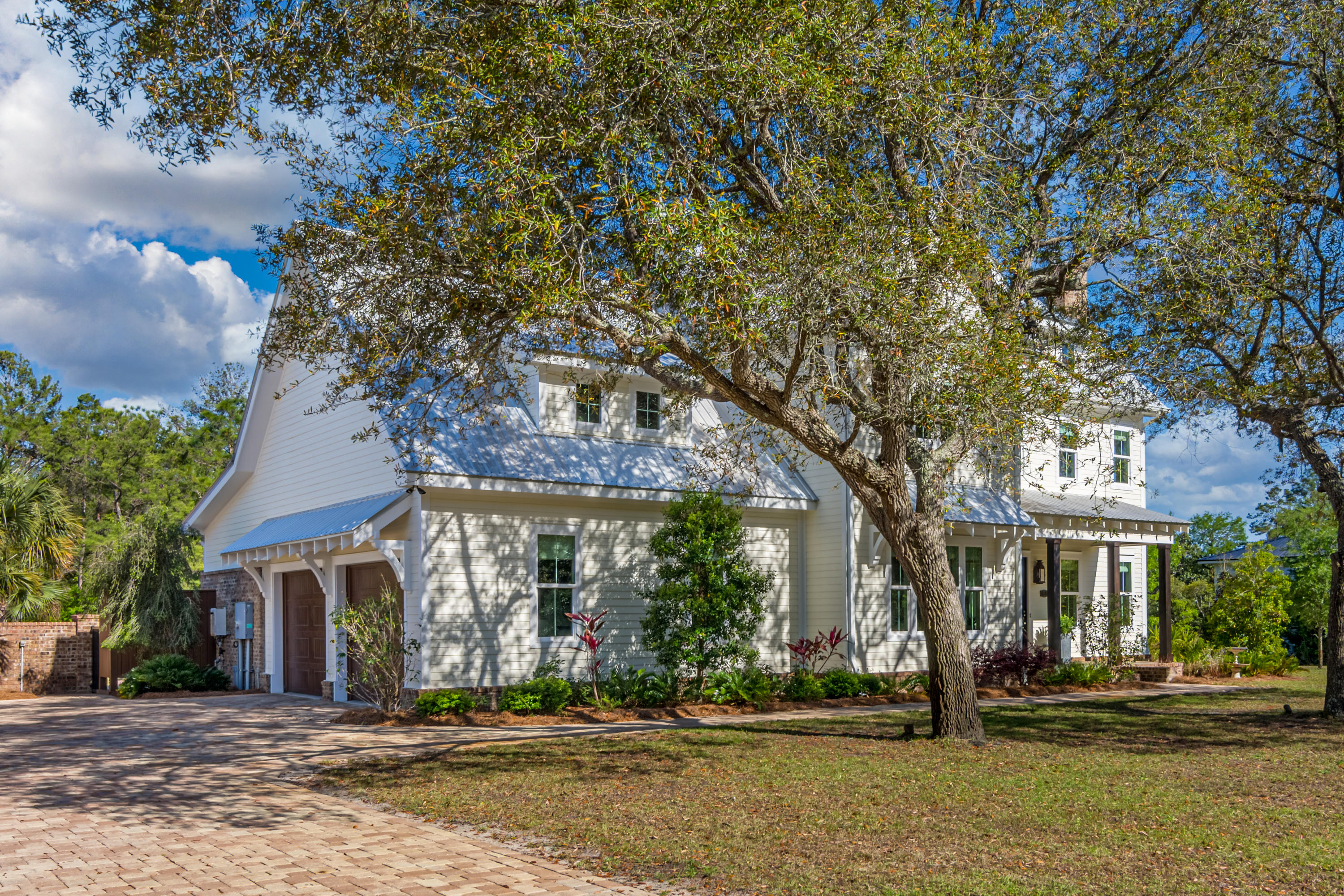 DAUGHETTES AMENDED - Residential