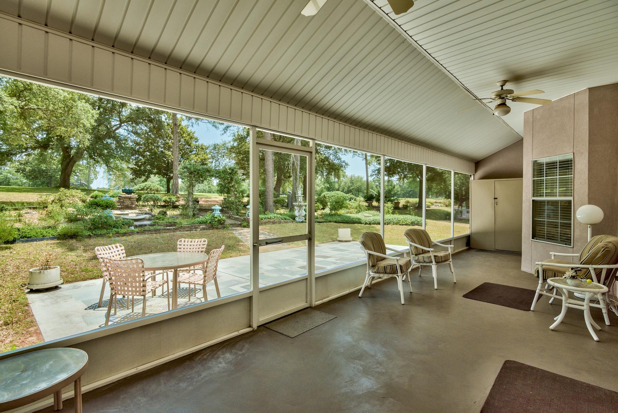 ROCKY BAYOU COUNTRY CLUB ESTATES 9 - Residential