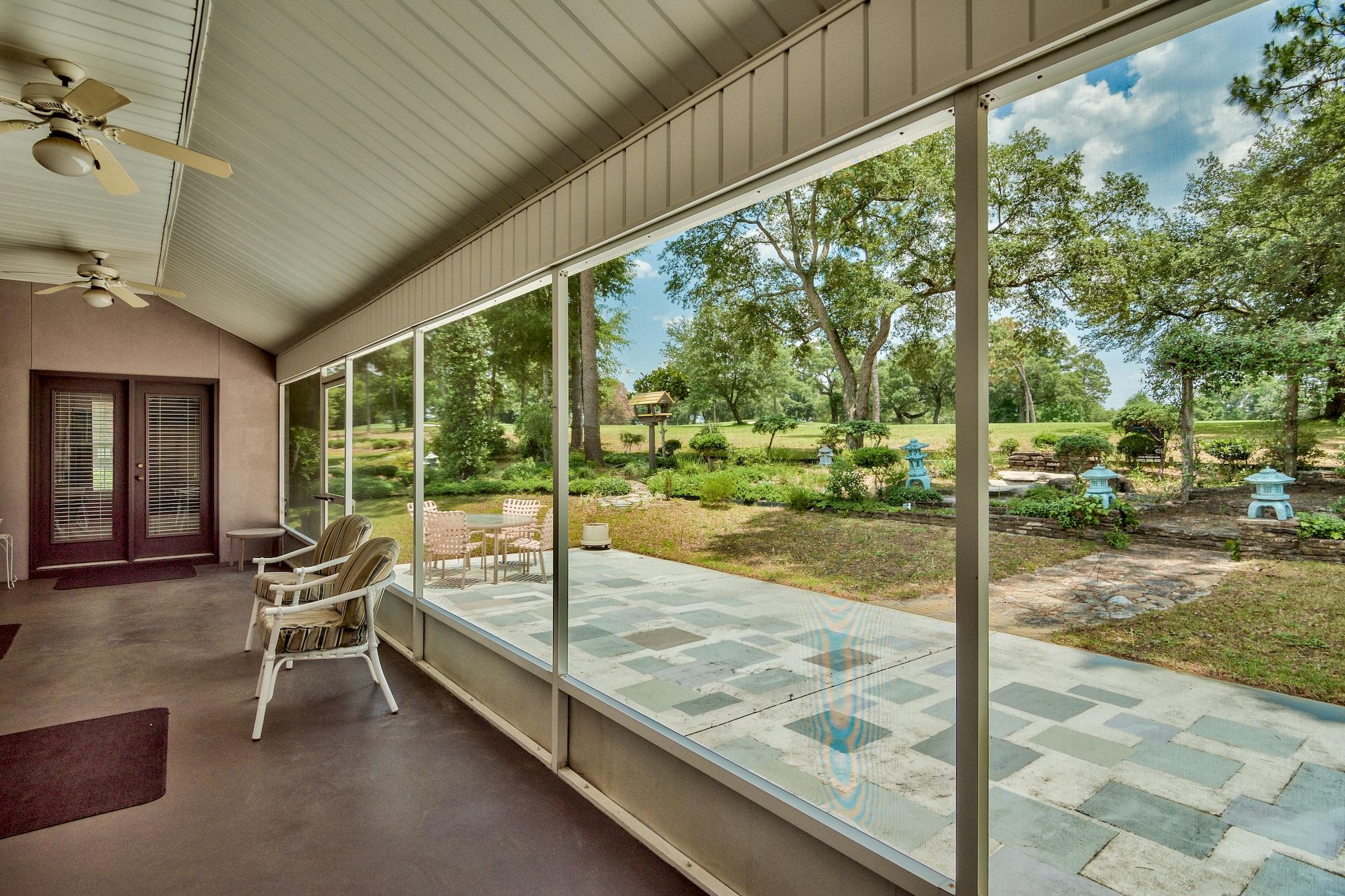 ROCKY BAYOU COUNTRY CLUB ESTATES 9 - Residential